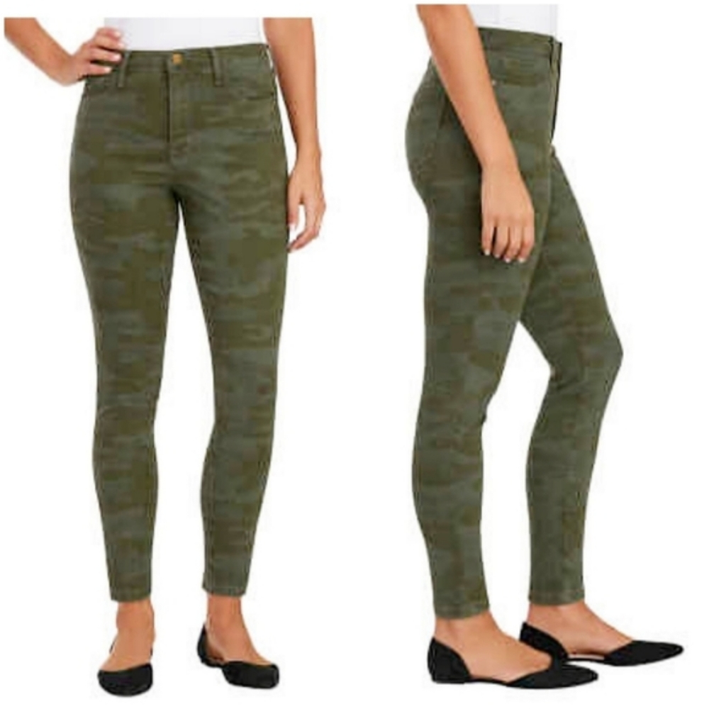 Camo jean pants